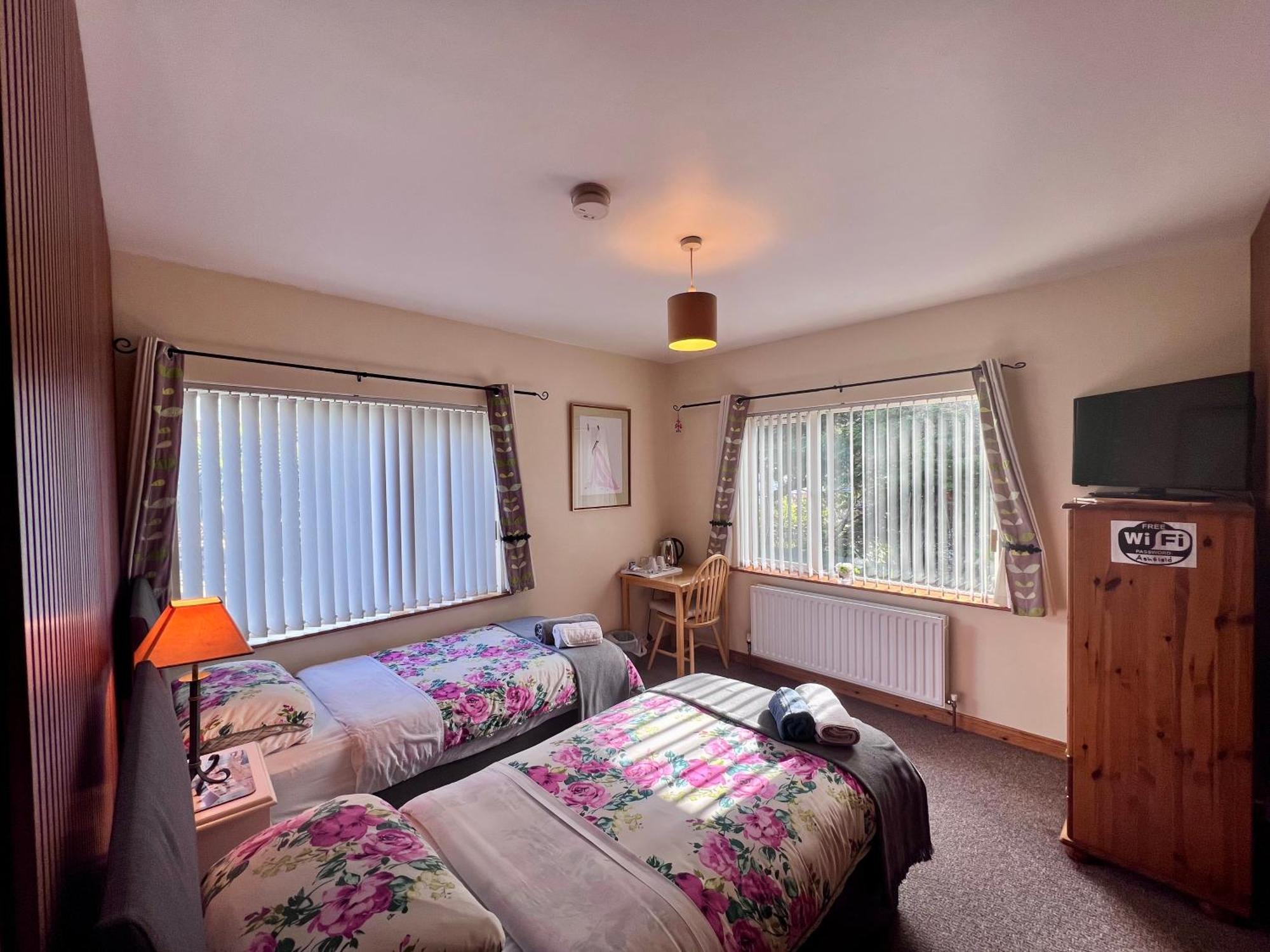 Ashfield Bed & Breakfast Белфаст Екстериор снимка