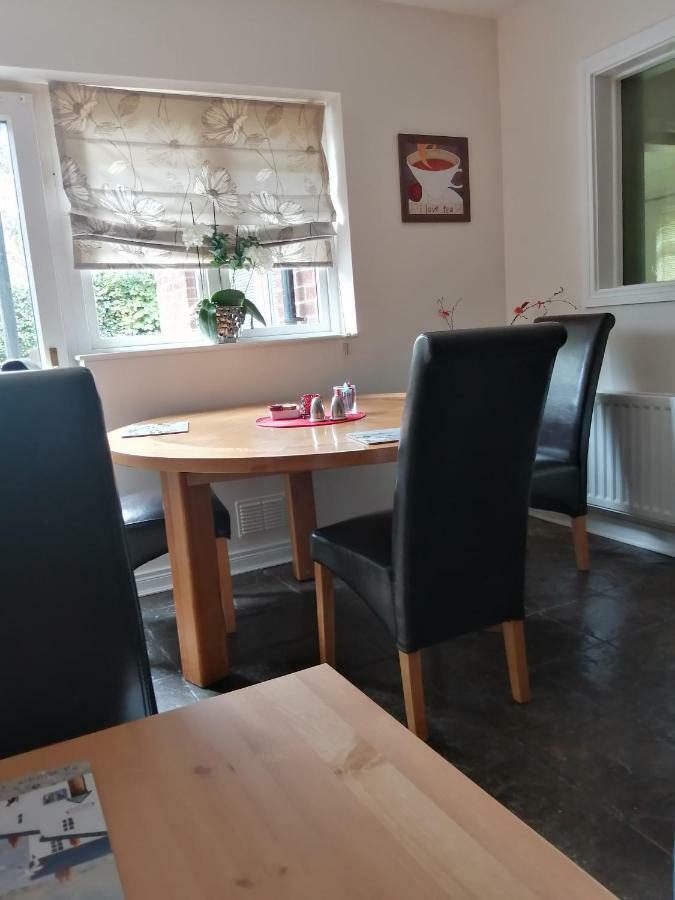 Ashfield Bed & Breakfast Белфаст Екстериор снимка